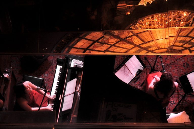 Melina Soochan performing at House of Jazz